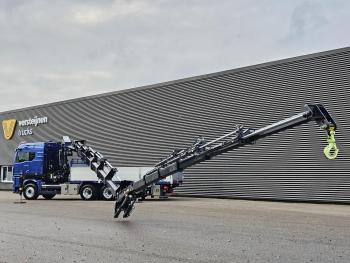 TGX 35.580 8x4-4 / HIAB 54 t/m CRANE+ JIB